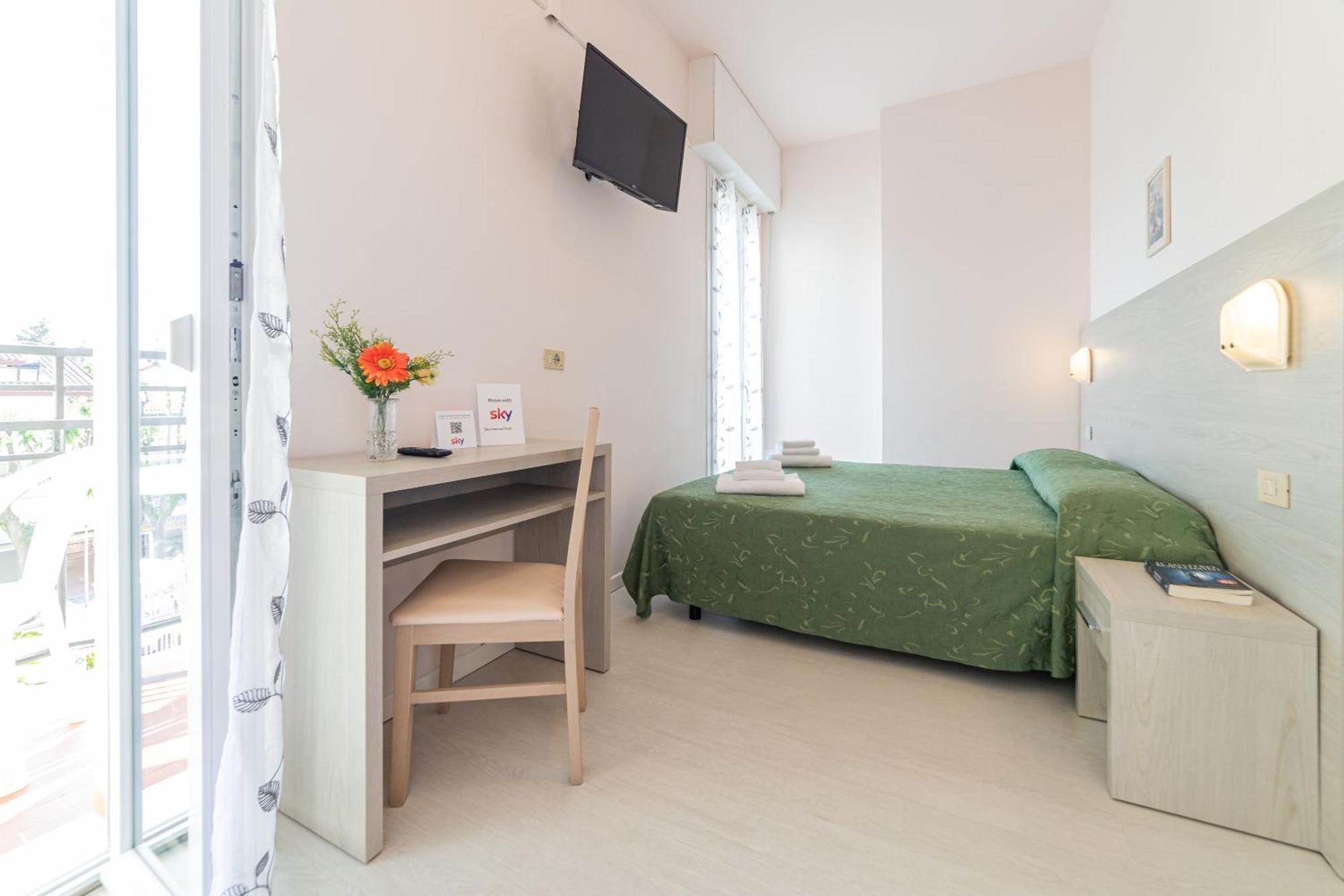 Hotel Royal Cattolica Ngoại thất bức ảnh