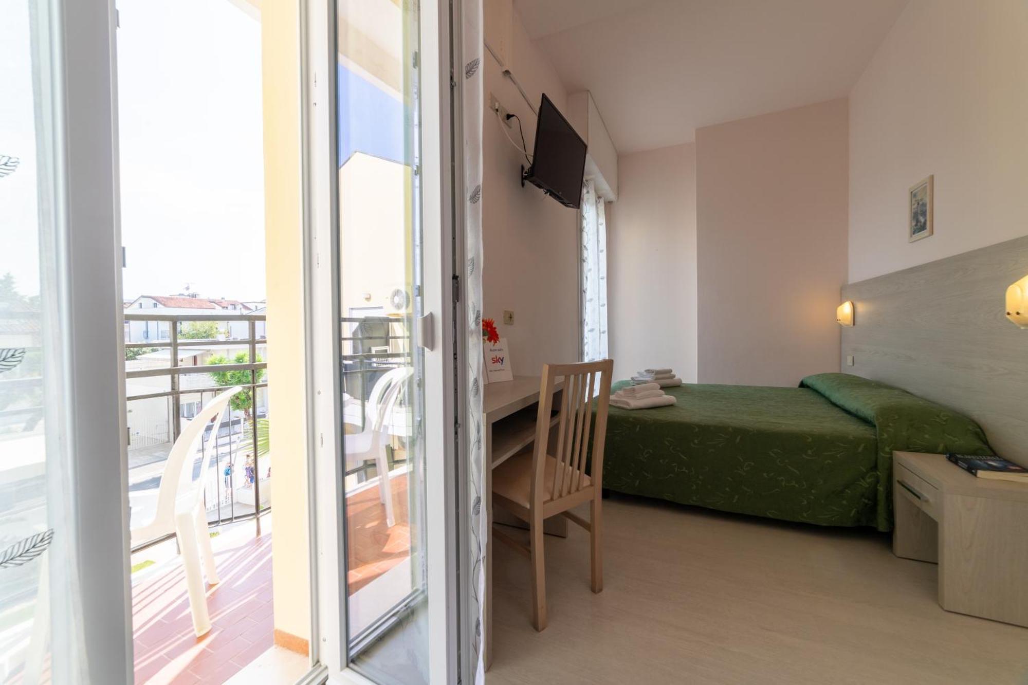 Hotel Royal Cattolica Ngoại thất bức ảnh