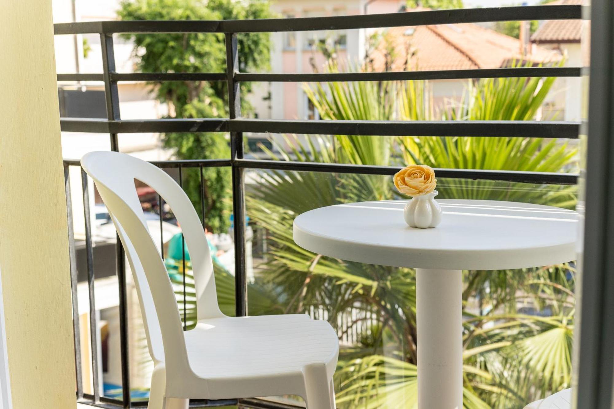 Hotel Royal Cattolica Ngoại thất bức ảnh
