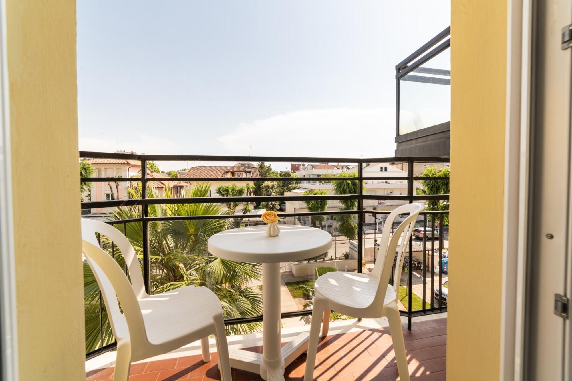 Hotel Royal Cattolica Ngoại thất bức ảnh